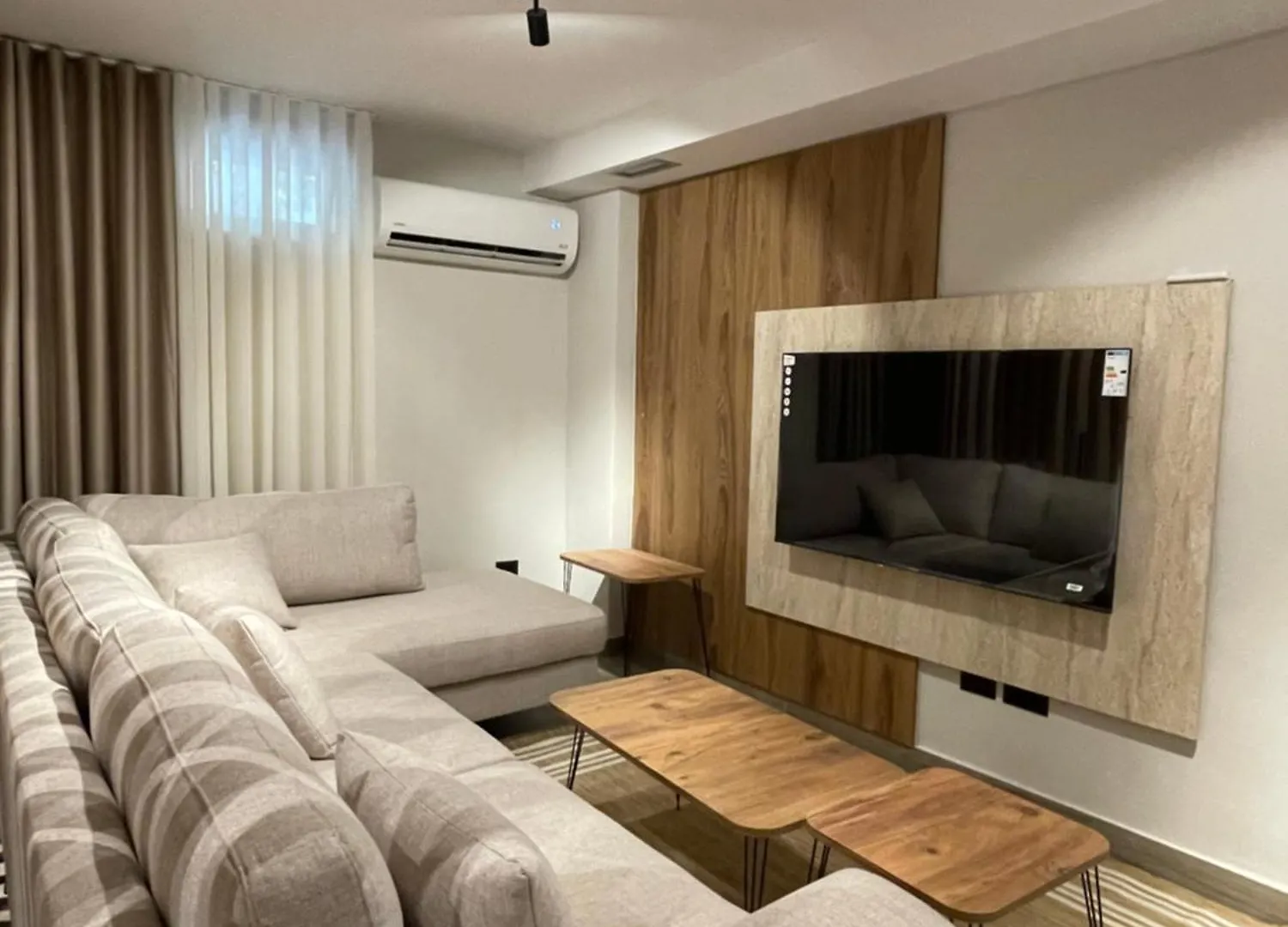 Elite Apartment Booking Tirana